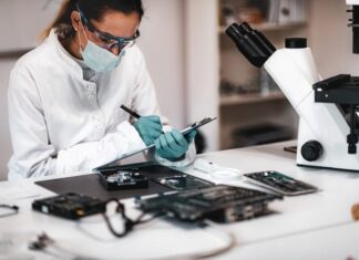 Data Recovery Services in Canada: Protecting Your Digital Lifeline